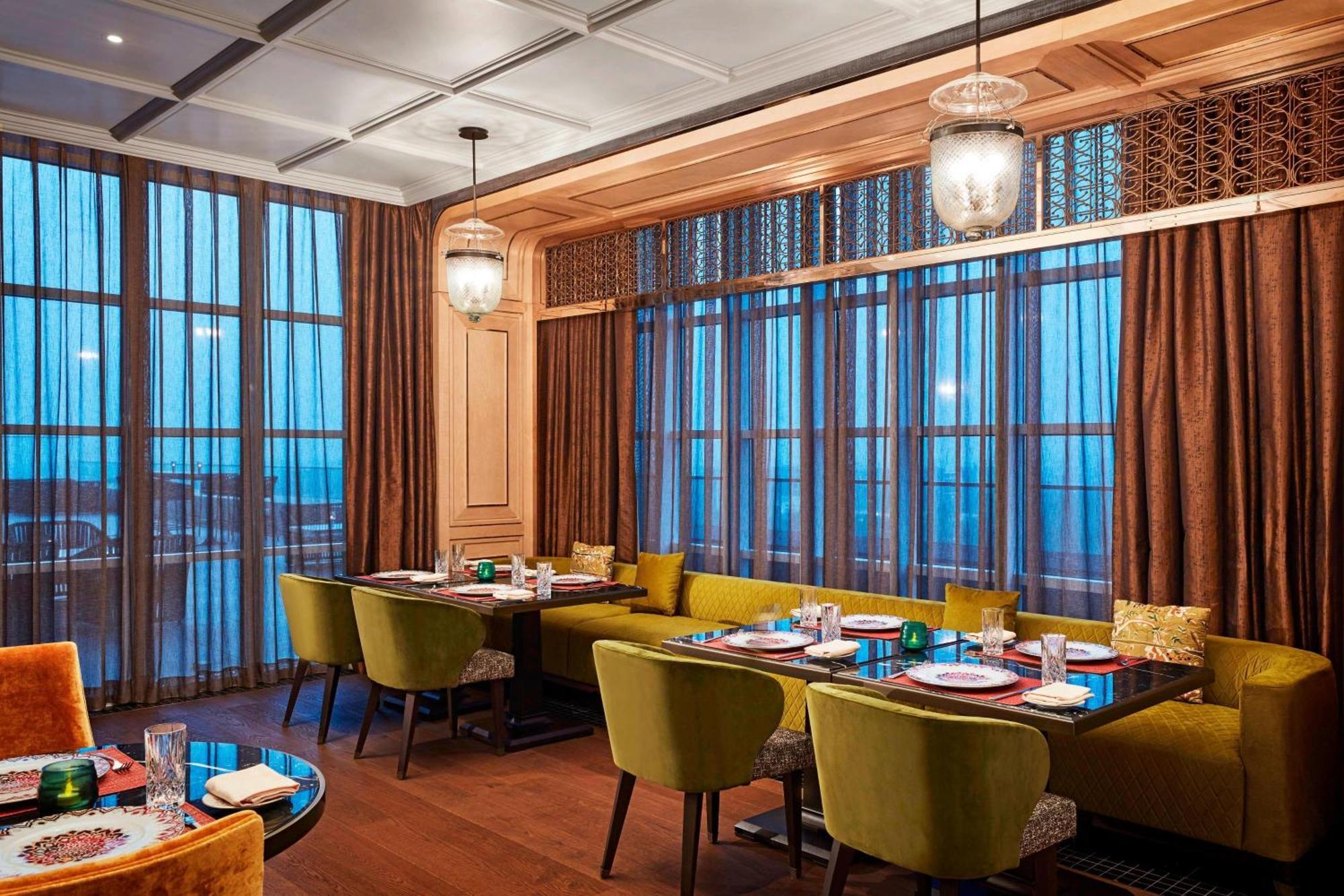 Hotel The Ritz-carlton, 5*