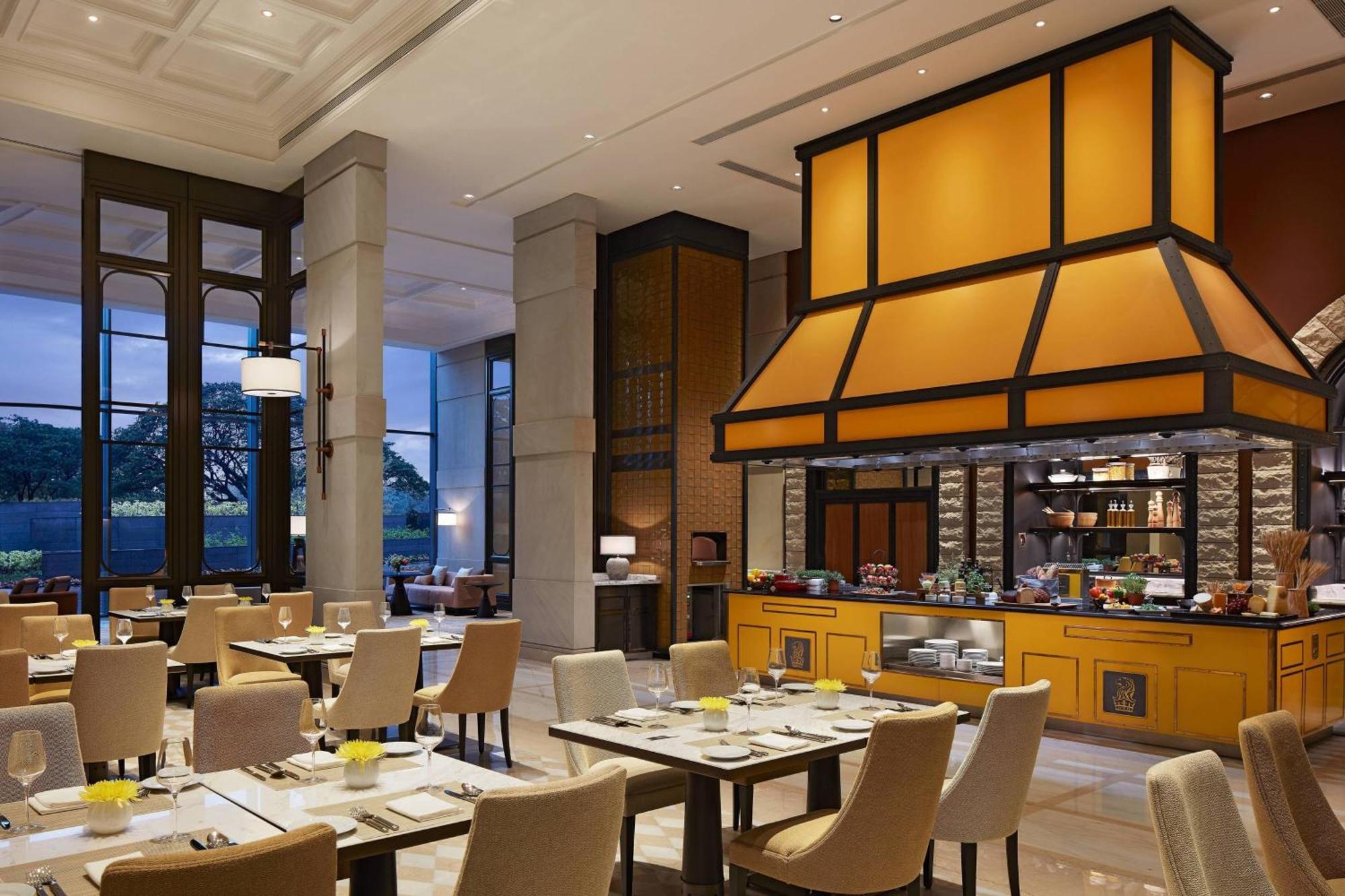 The Ritz-carlton, 5*