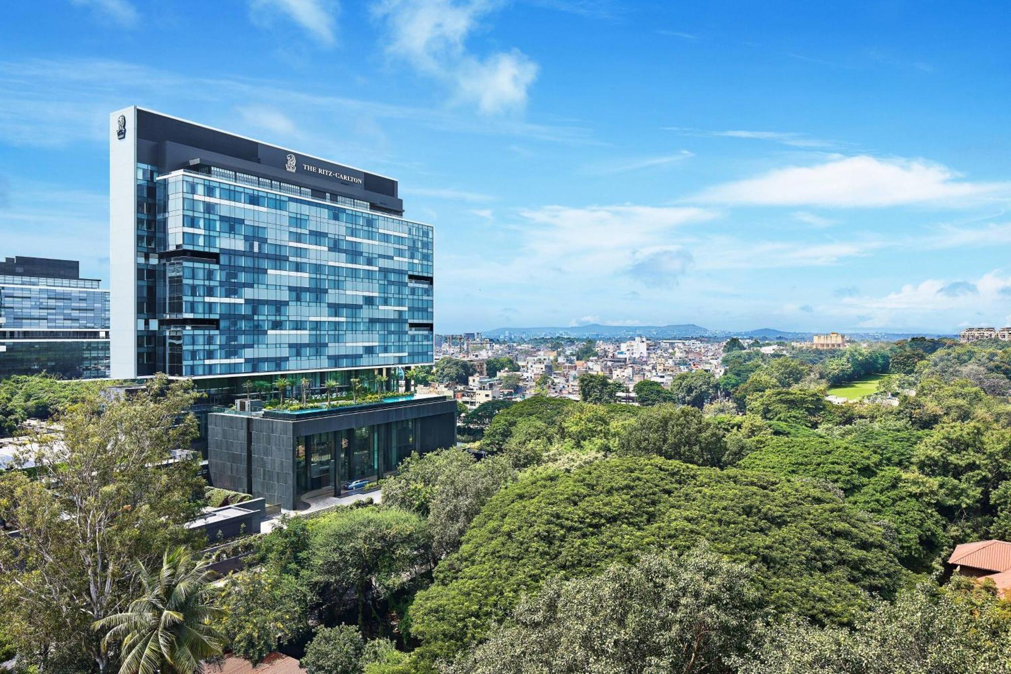 Hotel The Ritz-carlton, 5*